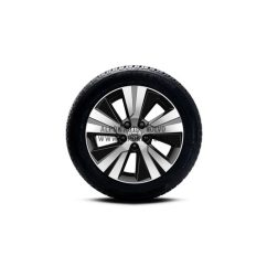   V60 II - 16" Spoke Black Diamond Cut - Komplett téli kerék szett - Pirelli