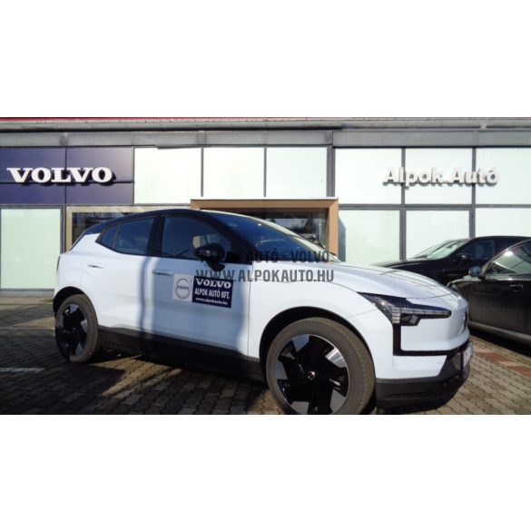Volvo EX30 Single Motor Extended Range Elektromos Plus április