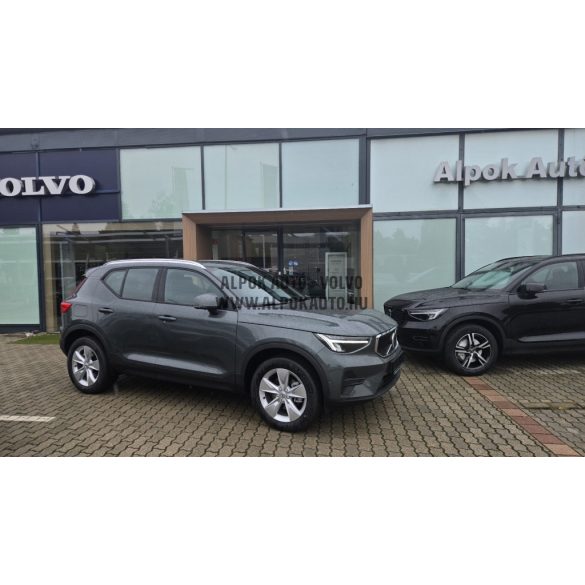 VOLVO XC40 B3 Mild hybrid Benzin Mild Hybrid Core Business VOLVO XC40 B3 Mild hybrid Benzin Mild Hybrid Core Business