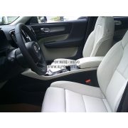 Volvo XC40 B3 Mild hybrid Benzin Plus Dark 