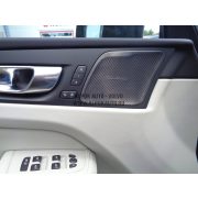 XC60 B5 AWD Mild hybrid Benzinmotoros modellek Ultra Dark
