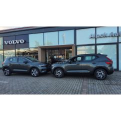 Volvo XC40 B3 Mild hybrid Benzin Plus Dark 163LE 