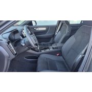 Volvo XC40 B3 Mild hybrid Benzin Plus Dark 163LE 