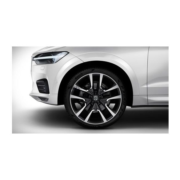 XC60 II - 22" Double Spoke Matt Black Diamond Cut - Komplett nyári kerék szett - Pirelli