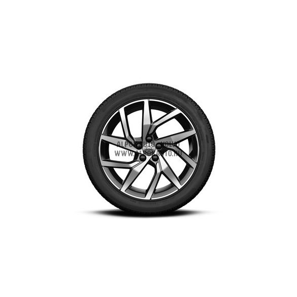 V60 II - 18" Spoke Black Diamond Cut - Komplett téli kerék szett - Nokian